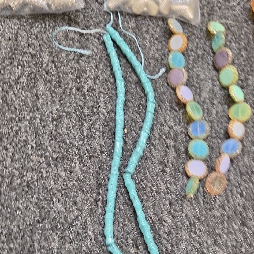 Mixed Bead and Crystal Jewelry Supply Lot - Turquoise, Aqua, Gold, Iridescent - Picture 5 of 16